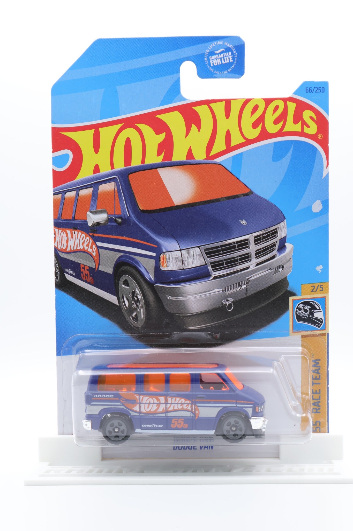 Hot Wheels Dodge Van blue HW 55 Race Team 2/5 66/250