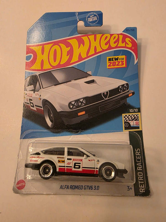 Hot Wheels Alfa Romeo GTV6 3.0 | Retro Racers 10/10 | 185/250