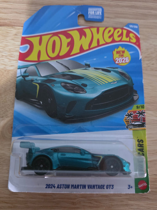 Hot Wheels 2024 Aston Martin Vantage GT3 2026 Mainline Exotics 135/250 New