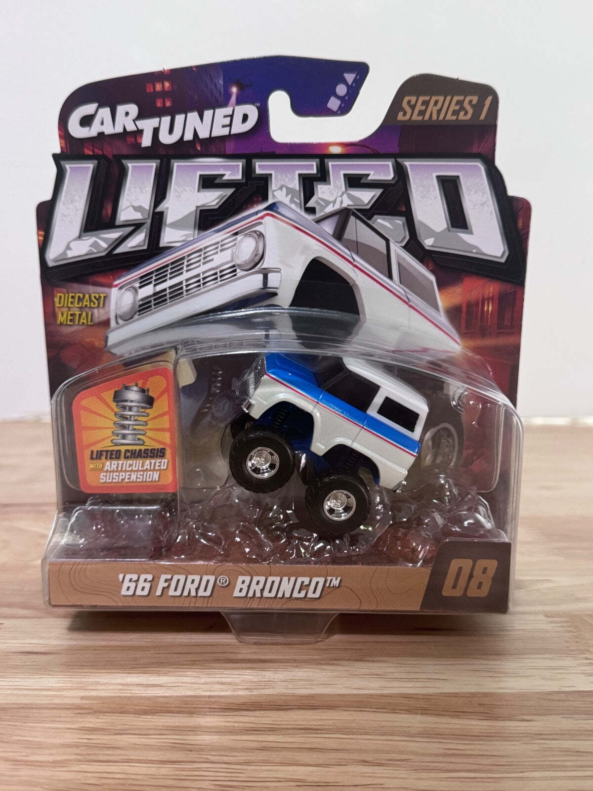 2026 MGA CAR TUNED LIFTED SERIES 1 TARGET EXCLUSIVE COMPLETE SET OF 8 BRAND NEW!