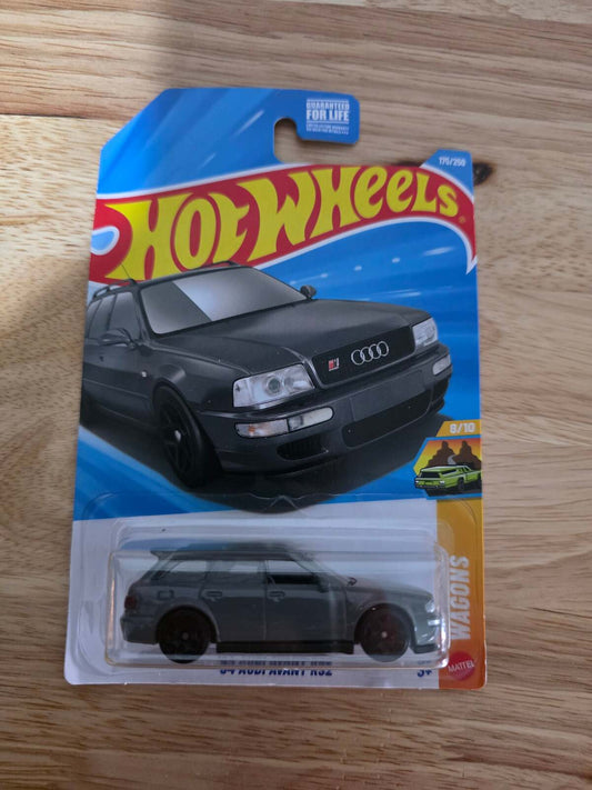 Hot Wheels '94 Audi Avant RS2 | Wagons 8/10 | 179/250