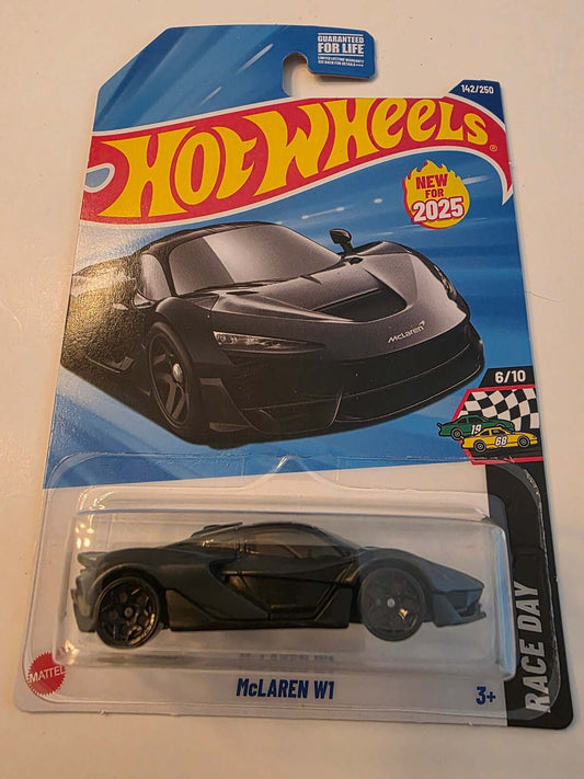 Hot Wheels McLaren W1 | Race Day 6/10 | 142/250