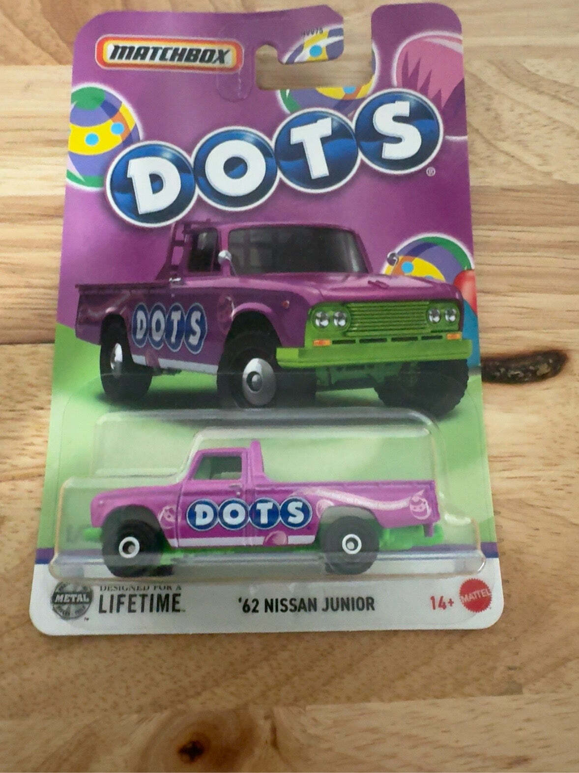 Matchbox ’62 Nissan Junior | Dots 1/6