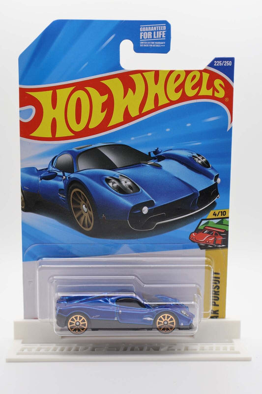 Hot Wheels Pagani Utopia | Peak Pursuit 4/10 | 225/250