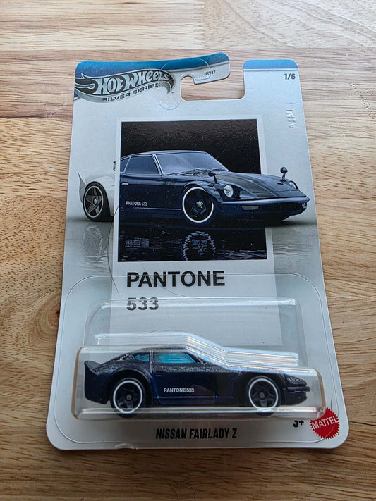 Hot Wheels Nissan Fairlady Z | Pantone 533 1/6 | 1/6