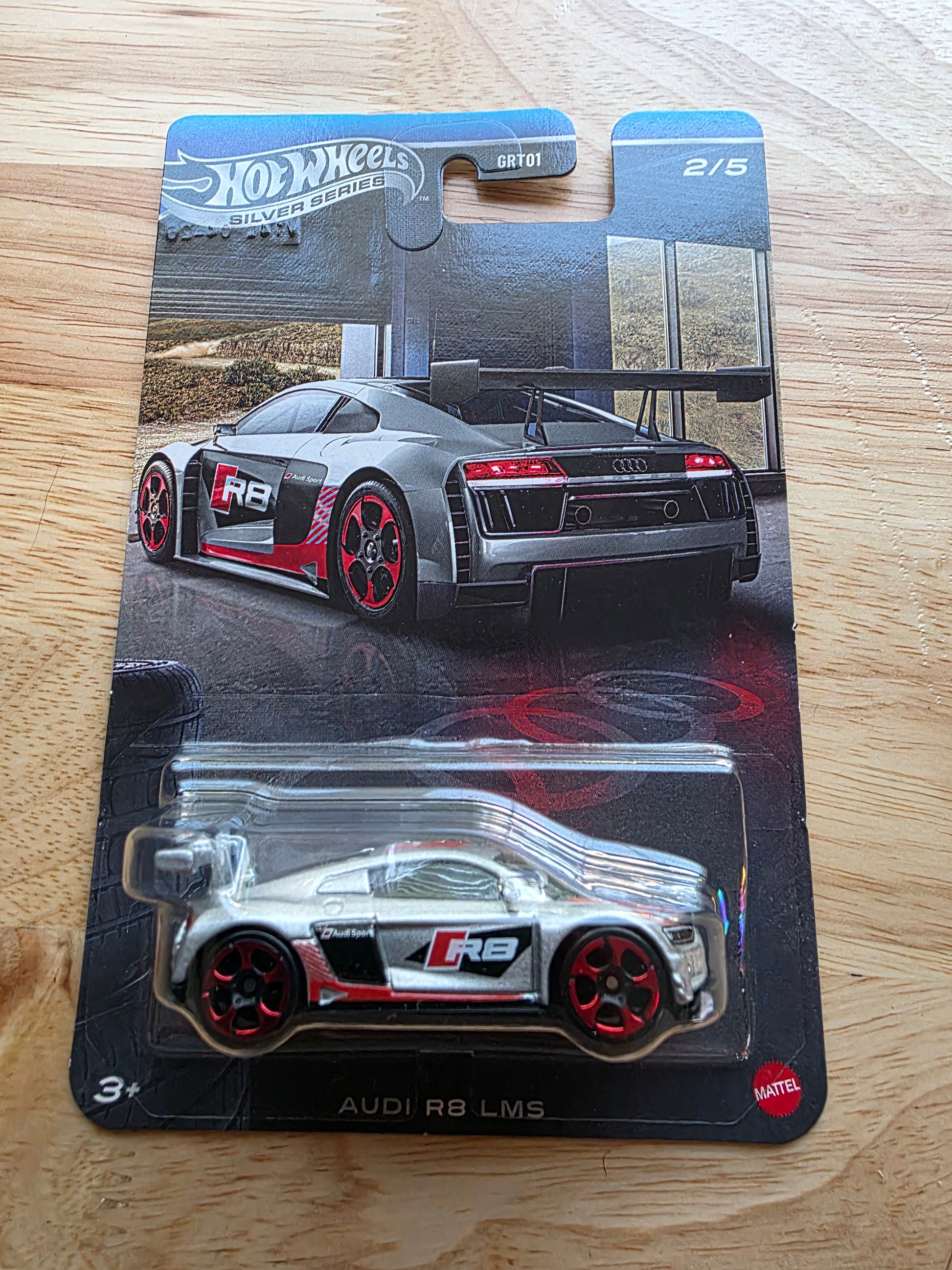 DC-0084 Hot Wheels Audi R8 LMS front