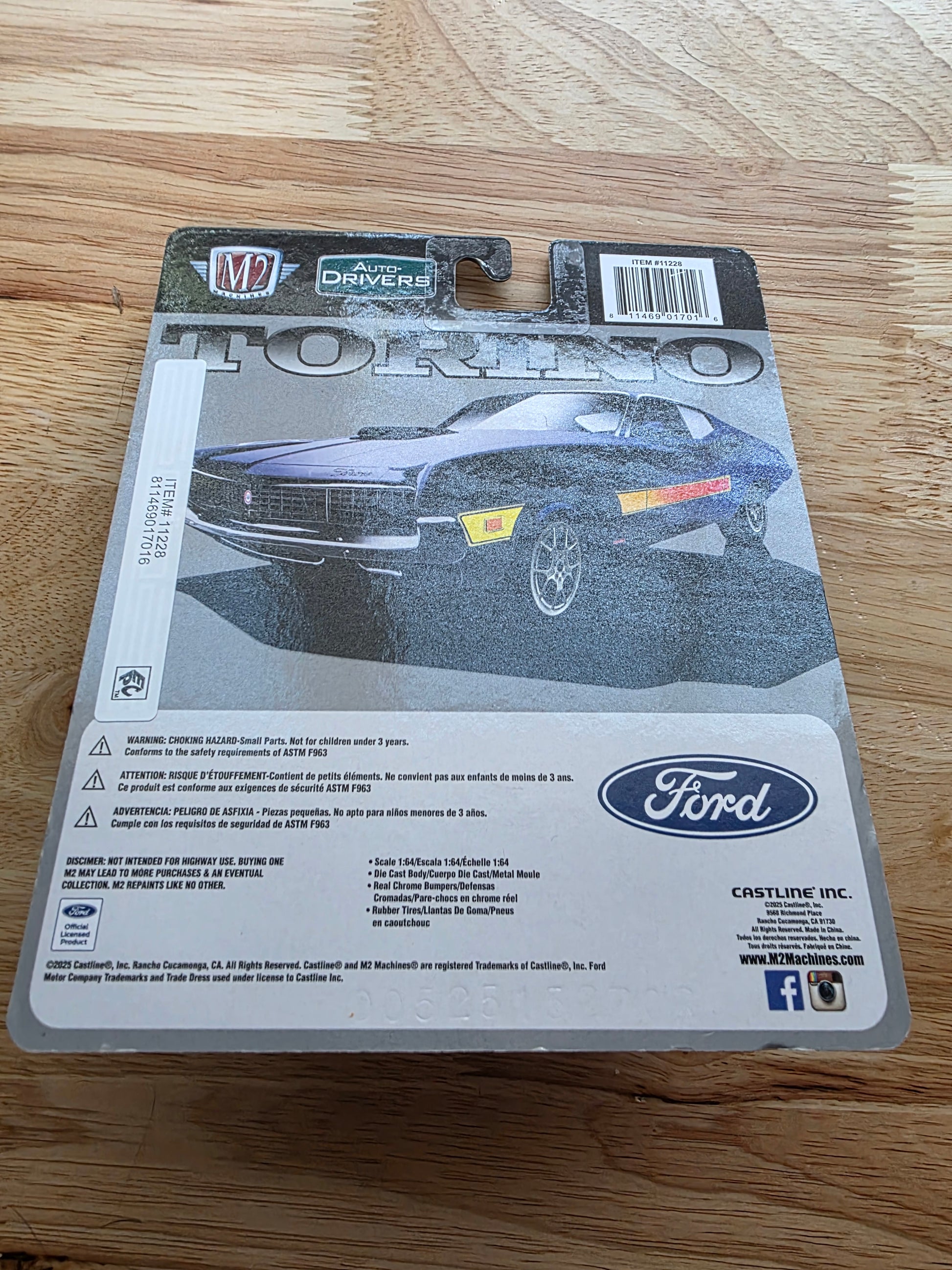 M2 Machines 1970 Ford Torino GT 429 SCJ back packaging