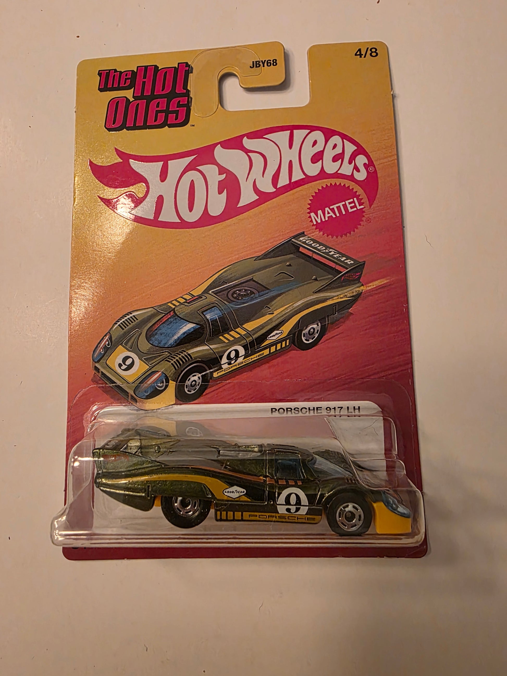 DC-0295 front - Hot Wheels Porsche 917 LH