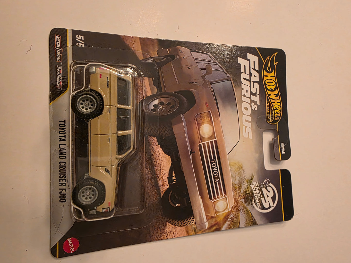 DC-0319 front - Hot Wheels Toyota Land Cruiser FJ60