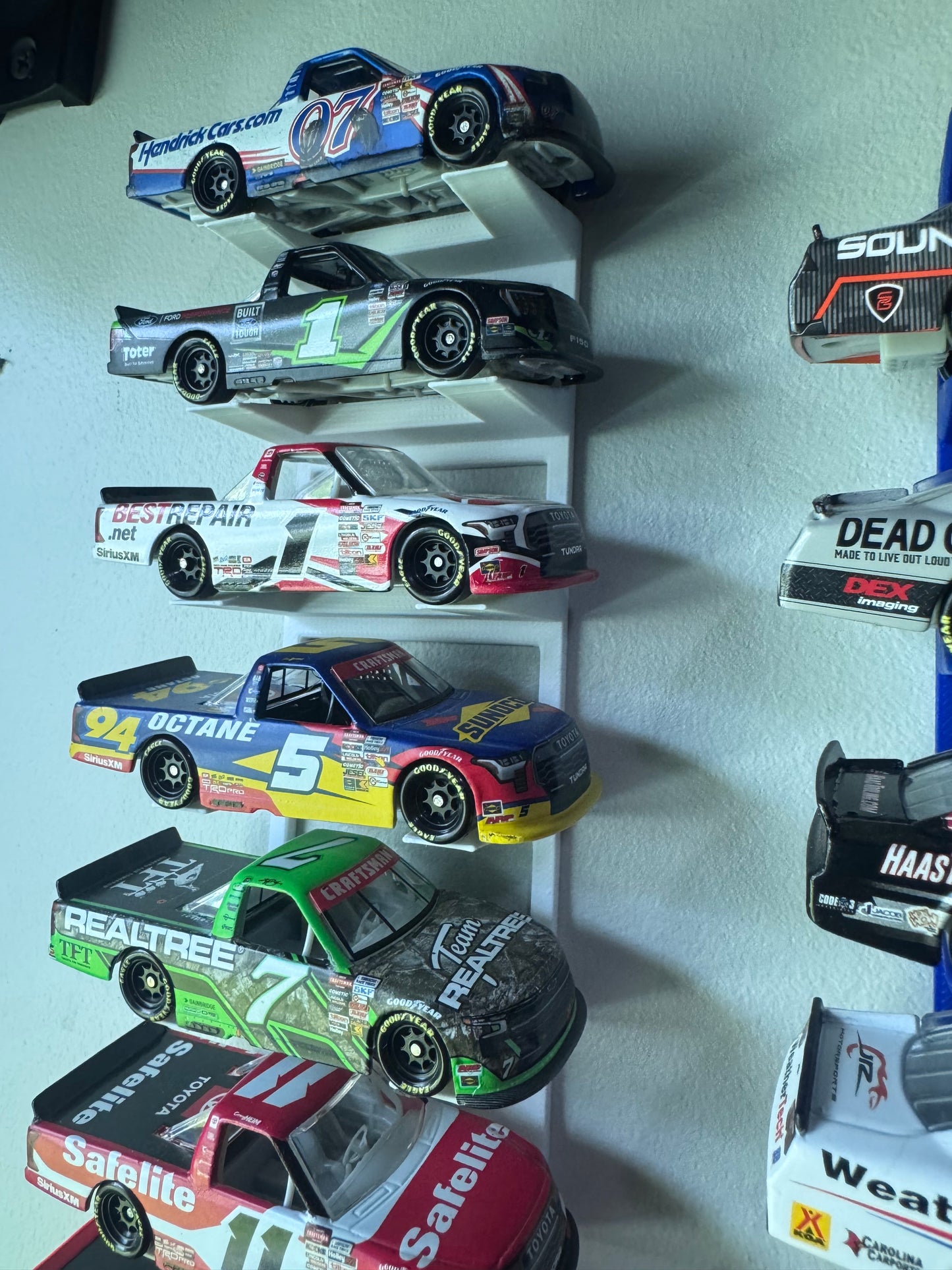 1/64 Scale NASCAR Wall Display Stand | 1–10 Car