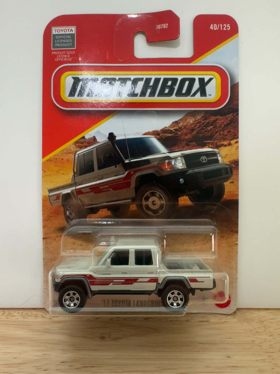 Matchbox ’17 Toyota Land Cruiser 78 | 40/125