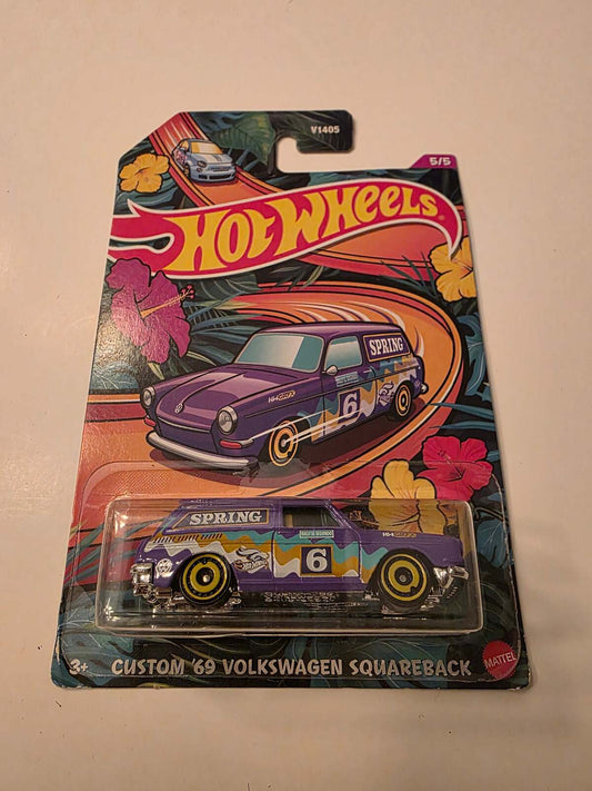 Hot Wheels Custom '69 Volkswagen Squareback | Spring Series 5/5